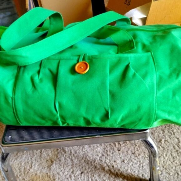 DUFFO CANVAS CARRIER/BAG LIME Green. LARGE - Picture 4 of 4